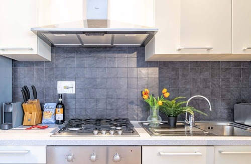 Careggi Rifredi Apartment | Nice apartment for 4 guests with WIFI, A/C, TV, balcony and panoramic view
