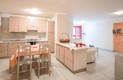 Praia a Mare House | Nice home in Praia a Mare with kitchen