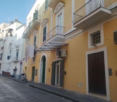 Ischia Porto Apartment | Nonna Giuseppina Home