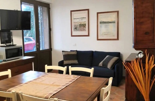 Tuoro sul Trasimeno Apartment | Of Colle in Colle- County house- S.Costantino