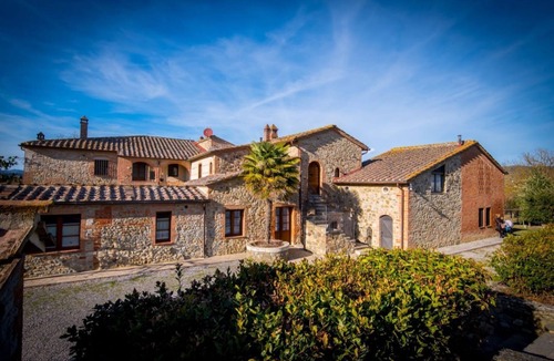 Torre A Castello Apartment | Olive Tree-Chianti Charming Flat with Private Parking!