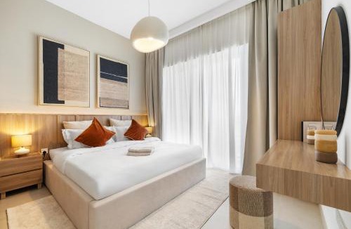 Dubai Apartment | One Bedroom Apartment in the Heart of Dubai Creek
