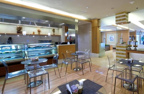 Beach & Coast Apartment | One Bedroom Apartment Near Al Khan Super Market By Luxury Bookings AB