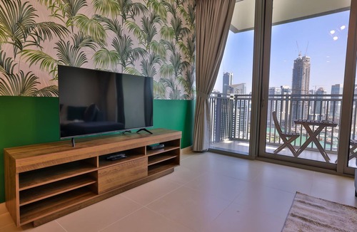 Al Qusais Apartment | One Bedroom Near Dubai Wheel & JBR by Belvilla