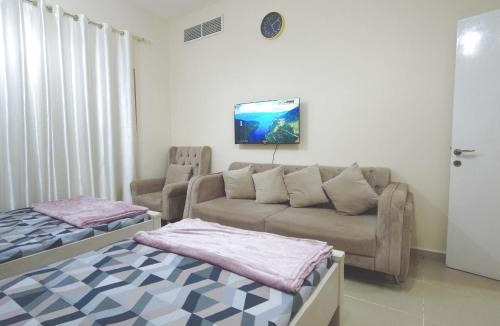 Al Qasimia House | One Bedroom Twin Bed Fully Furnished