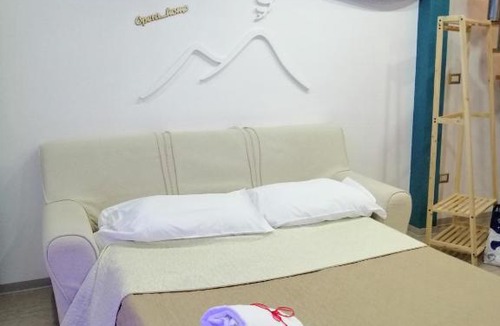 Naples City Centre Apartment | OPERA...HOME