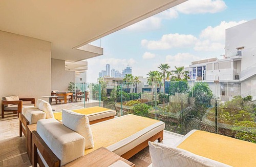 Palm Jumeirah Apartment | Opulent 2 Bedroom Apartment In Five Palm Jumeirah