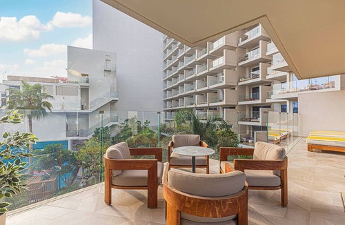Palm Jumeirah Apartment | Opulent 2 Bedroom Apartment In Five Palm Jumeirah