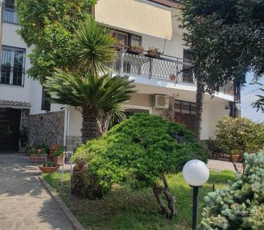 Brusciano Bed & Breakfast | Ospitalità Il NOCE