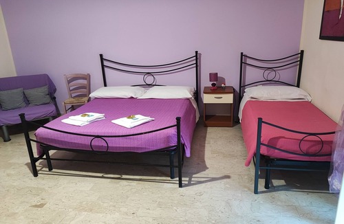 Catanzaro House | Our apartment is located on the 2nd floor of a stately building