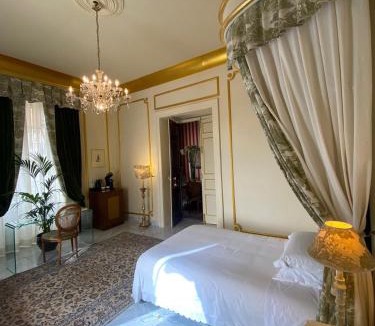 Rossano Bed & Breakfast | Palazzo Cherubini-Pools & Wellness