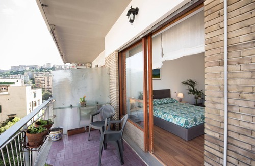Materdei Apartment | Panorama Vesuvius Central (in front of the metro)