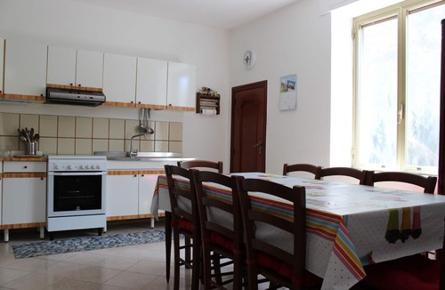 Schiazzano House | Panoramic house with furnished garden and view of Capri