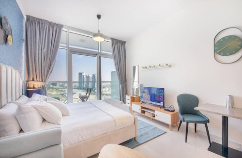 Dubai Apartment | Panoramic Studio in Damac Hills Carson B