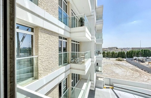 Jumeirah Village Triangle Apartment | Park One - Peaceful Studio