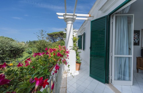 Tiberio Villa | Peaceful oasis for relaxing days with the family