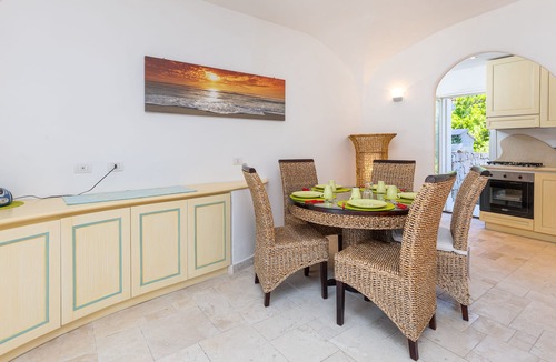 Case Peschiera-Lu Fraili House | Pet-Friendly Holiday Home Villetta Lu Fraili with Terrace
