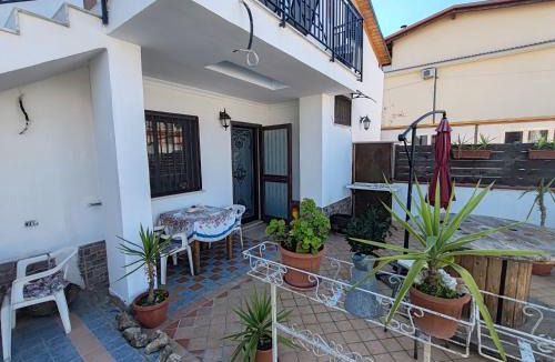 Qualiano Apartment | Piano terra casa intera