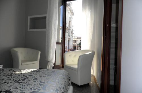 Santa Maria degli Angeli House | Piazza degli Angeli