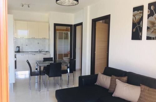 Pizzo Apartment | pizzo beach club two bed apartments 41f