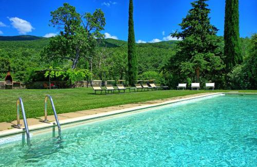 Subbiano Villa | Poggiolino by PosarelliVillas
