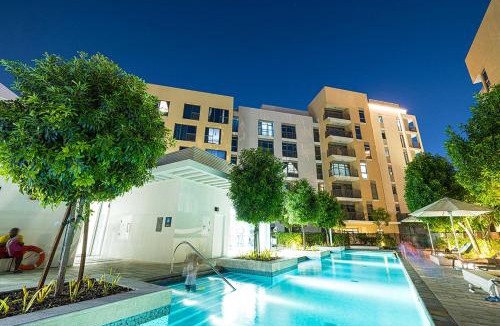 Sharjah Apartment | Poolview Studio شقة at Al Zahia - Sunset Escape