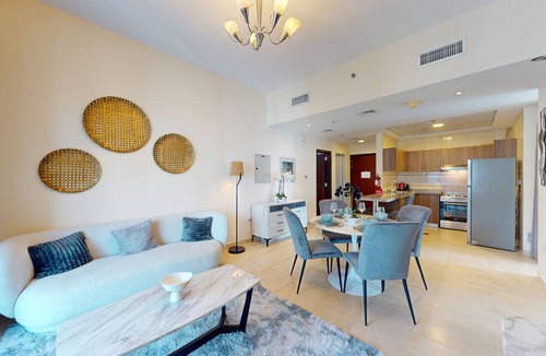 Jumeirah Lake Towers Apartment | Preatoni Tower - Spacious Two Bedroom in JLT