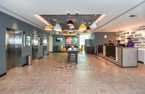 Dubai Hotel | Premier Inn Dubai Silicon Oasis