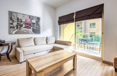 The Greens Apartment | Prime 2BR at Al Alka The Greens by Deluxe Holiday Homes
