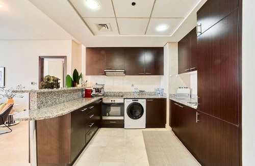 Bur Dubai Apartment | Prime DIFC Location – Elegant 1BR in Sky Gardens