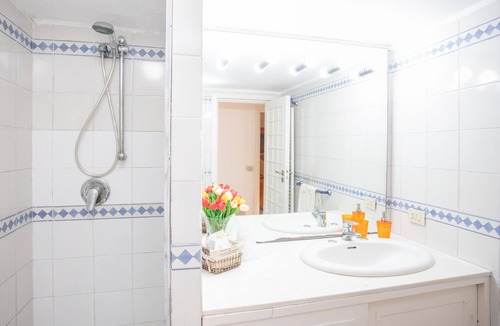Anacapri House | Private holiday home