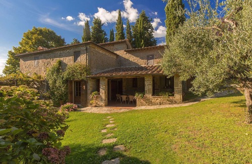 Volpaia Villa | Private Villa with WIFI, private pool, TV, terrace, panoramic view, close to Greve In Chianti