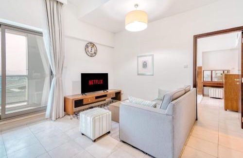 Dubai Sports City Apartment | PVH - Exquisite 1BR near Golf Club - Diamond Tower