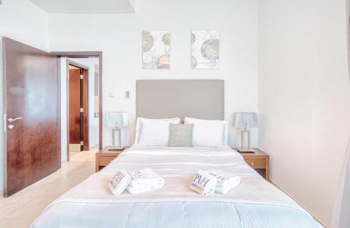 Dubai Sports City Apartment | PVH - Exquisite 1BR near Golf Club - Diamond Tower