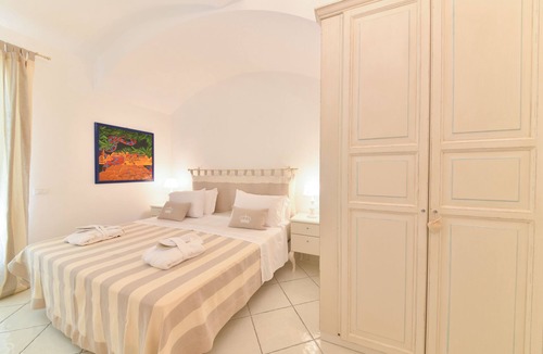 Succhivo Bed & Breakfast | Queen Suite Ischia - Luxury Deluxe Room