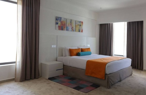 Dubai Marina Hotel | Ramada Hotel and Suites by Wyndham Dubai JBR