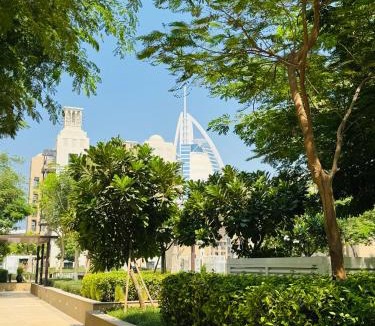 Umm Suqeim 3 Apartment | Rahaal 1 BDR, Madinat Jumeirah