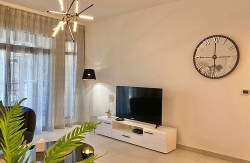Umm Suqeim 3 Apartment | Rahaal-1 Luxury 1 Bedroom, Madinat Jumeirah, Downtown Views