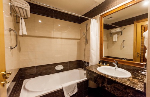 Beach & Coast Hotel | Red Castle Hotel