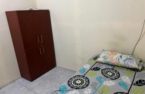 Al Majaz Apartment | Regular homebased room
