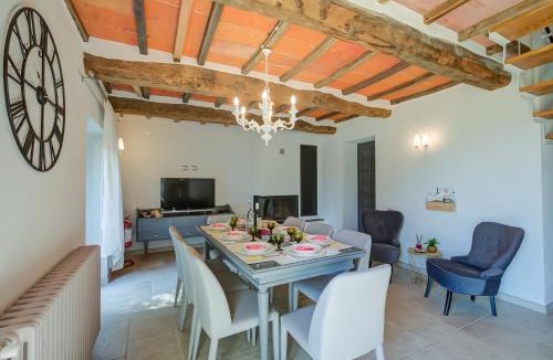 Bucine House | Relaxing Margherita Home Private Garden - Happy Rentals