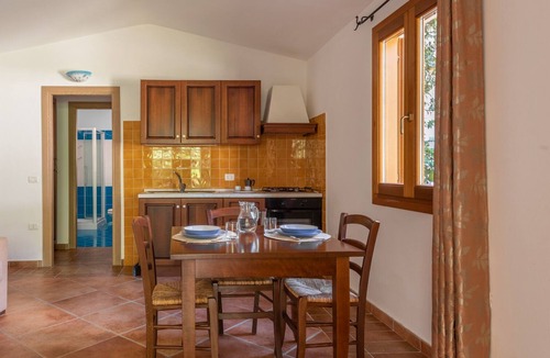 Tanaunella House | Residence Bouganvillage