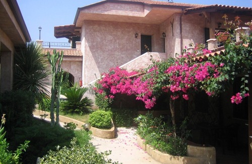 Parghelia House | Residenza La Vigna - Dependance 5 beds with swimming pool