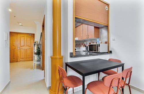 Al Sufouh 2 Apartment | Retro-Modern 1BR in Marina Near JBR Beach & Mall