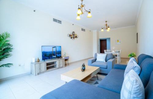 Downtown Dubai Apartment | RH- Prime Location, Spacious 2BR, walk to Dubai Mall