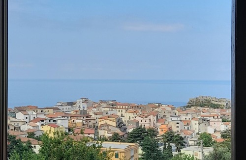 San Lucido Apartment | Romantic Sunsets with Panoramic Views