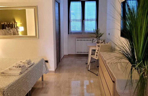 Pompei Bed & Breakfast | Room 101. Romantic Room