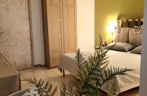 Pompei Bed & Breakfast | Room 101. Romantic Room