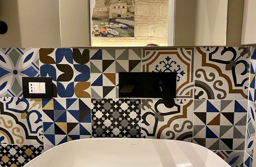 Quartieri Spagnoli Bed & Breakfast | Room 4 - King Superior