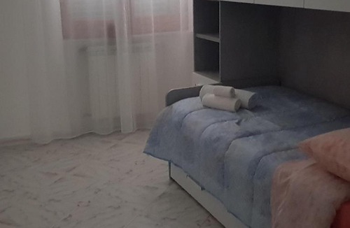 Eboli House | Room in Apartment - BB A Casa di Anto Eboli Sa vicino al Palasele